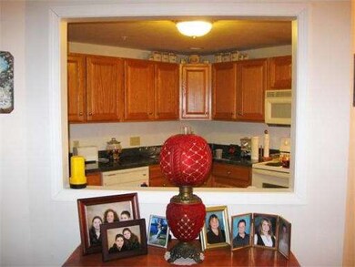 47 Green Briar Rd, Fitchburg, MA 01420 - photo 2