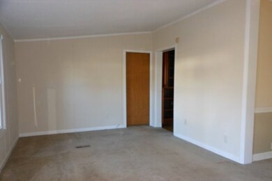 122 S Robbie Dr unit 48, Macon, GA 31217 - photo 2