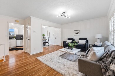 211 Colton Rd, Columbus, OH 43207 - photo 4