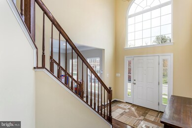 4916 Pale Morning Dun Rd, Elkridge, MD 21075 - photo 2