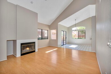 4581 W Ivanhoe St, Chandler, AZ 85226 - photo 2