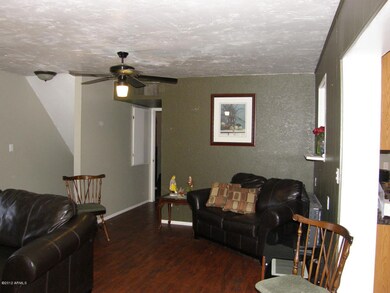 1 st part of family room
