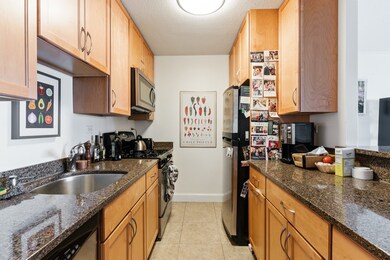 Hawthorne Place Condominium unit 10C, Boston, MA 02114 - photo 4