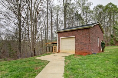164 Zurich Ln, Statesville, NC 28625 - photo 7