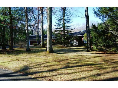 18 Winterberry Ln, Rehoboth, MA 02769 - photo 2