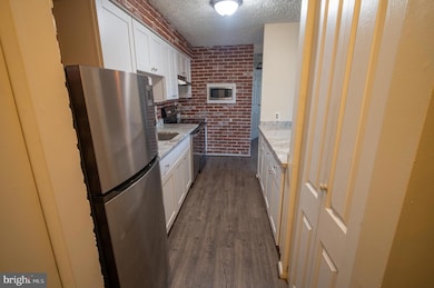 19525 Gunners Branch Rd unit D, Germantown, MD 20876 - photo 6