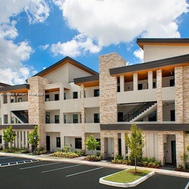 7825 NW 104th Ave unit 32, Doral, FL 33178 - photo 2