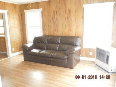 2008 Eberlein Ave, Klamath Falls, OR 97601 - photo 4