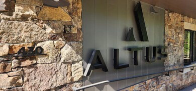 Altus Building