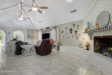 104Macbourne-5