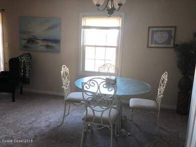 125 E Colonial DR