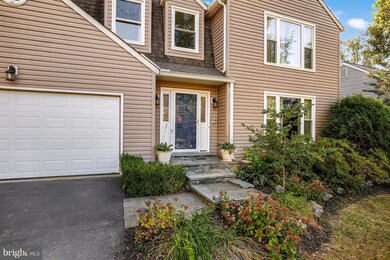 8805 Doves Fly Way, Laurel, MD 20723 - photo 5