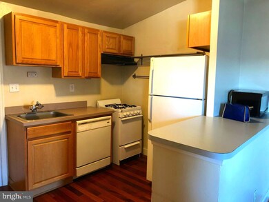 1044 S Charles St, Baltimore, MD 21230 - photo 2