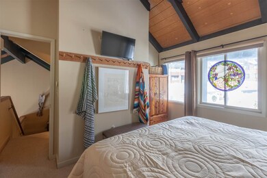 7 Big Coolidge Rd unit 2, Lincoln, NH 03251 - photo 4