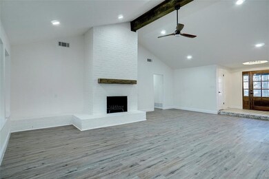 729 Highland Crest Dr, Hurst, TX 76054 - photo 4