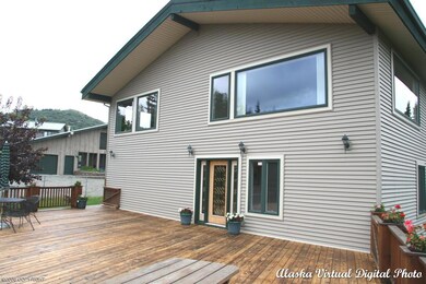 Entry Deck