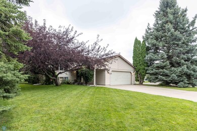 2853 26th Street Cir S, Moorhead, MN 56560 - photo 7