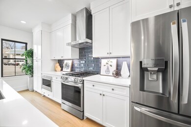 4 Anawan Ave unit 3, Boston, MA 02132 - photo 2