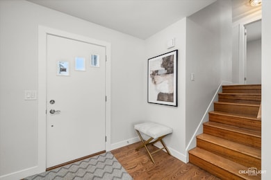 704 Plainfield Rd, Downers Grove, IL 60516 - photo 3