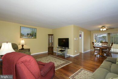 4909 Rocky Spring Ln, Bowie, MD 20715 - photo 4
