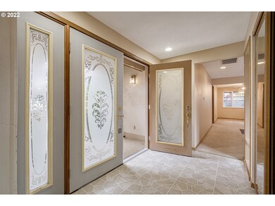 Entrance/Foyer