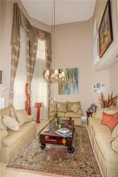 10739 NW 70th Ln, Doral, FL 33178 - photo 6