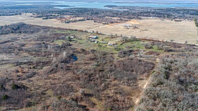 0 Scott unit 2505734, Marietta, OK 73448 - photo 2