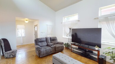 1521 11th St, Waukegan, IL 60085 - photo 4