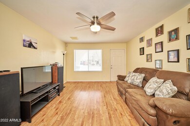 Living Room3