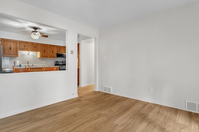 8745 Janeway Ct unit J3, Munster, IN 46321 - photo 6