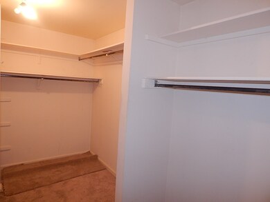 627 E Spring St, Bluffton, IN 46714 - photo 7