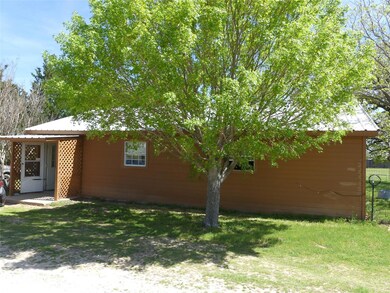 1820 Cr 3451 Rd, Paradise, TX 76073 - photo 3