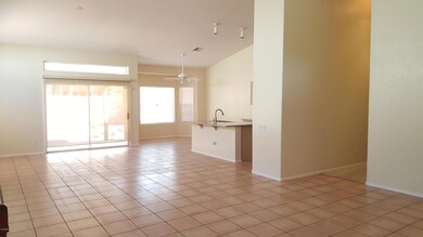 8635 S Los Feliz Dr, Tempe, AZ 85284 - photo 6