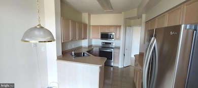 The Overlook unit 812, Silver Spring, MD 20906 - photo 7