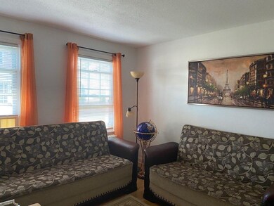 1554 Memorial Ave unit 2, West Springfield, MA 01089 - photo 3