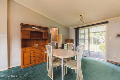 957 Waterview Lane-12