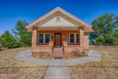 261 S 1st St E--23