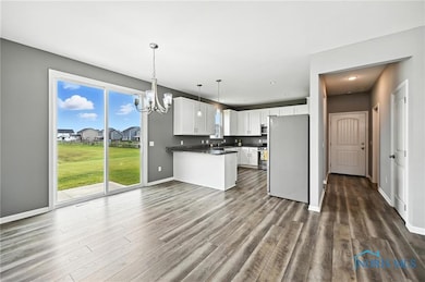 100 Bentley Dr, Perrysburg, OH 43551 - photo 7