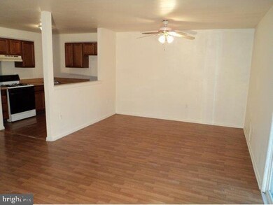 209 211 E Winged Foot Ct, Little Egg Harbor Township, NJ 08087 - photo 5