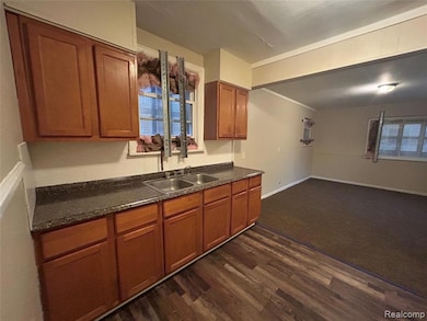 11490 Laing St, Detroit, MI 48224 - photo 4