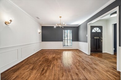 10014 Sugar Hill Dr, Houston, TX 77042 - photo 5