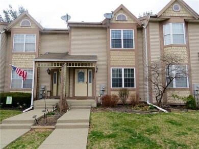 125 Commonwealth Dr, Bethlehem, PA 18020 - photo 2
