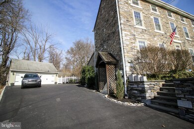 103 Cedar Grove Rd unit 14, Conshohocken, PA 19428 - photo 2