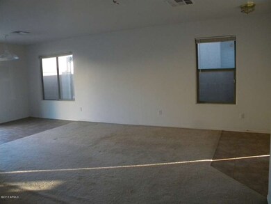 Living room 3