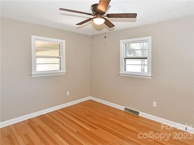 2987 Wilkesboro Hwy, Statesville, NC 28625 - photo 7