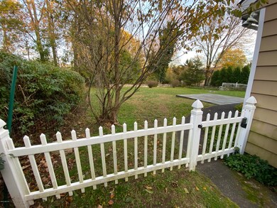 99 Sheephill Rd, Riverside, CT 06878 - photo 4