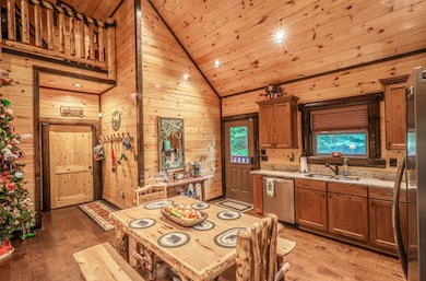 2313 Bogle Spring Loop, Sevierville, TN 37862 - photo 7