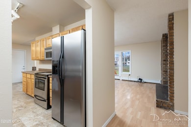 13105 Stephenson St, Anchorage, AK 99515 - photo 3