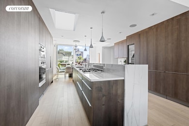 10 Greene St unit PENTHOUSE, New York, NY 10013 - photo 4