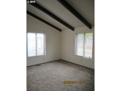 3046 Brittany Dr, Forest Grove, OR 97116 - photo 5